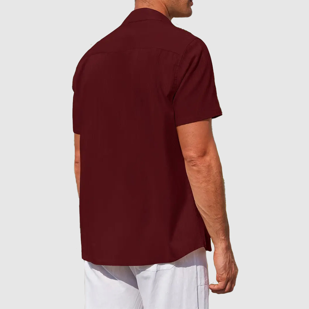 Men's Short Sleeve Shirt with Button Front and Textured Pattern