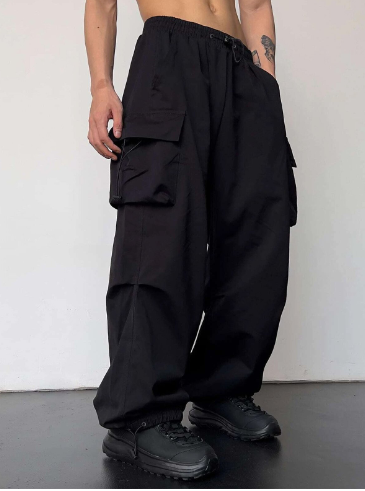 Men's Baggy Wide Leg Cargo Pants with Elastic Waist and Cuffed Hem