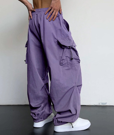 Men's Baggy Wide Leg Cargo Pants with Elastic Waist and Cuffed Hem