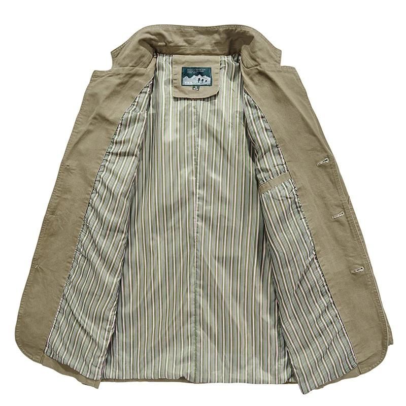 Men's Casual Blazer with Notched Lapel and Three-Button Closure