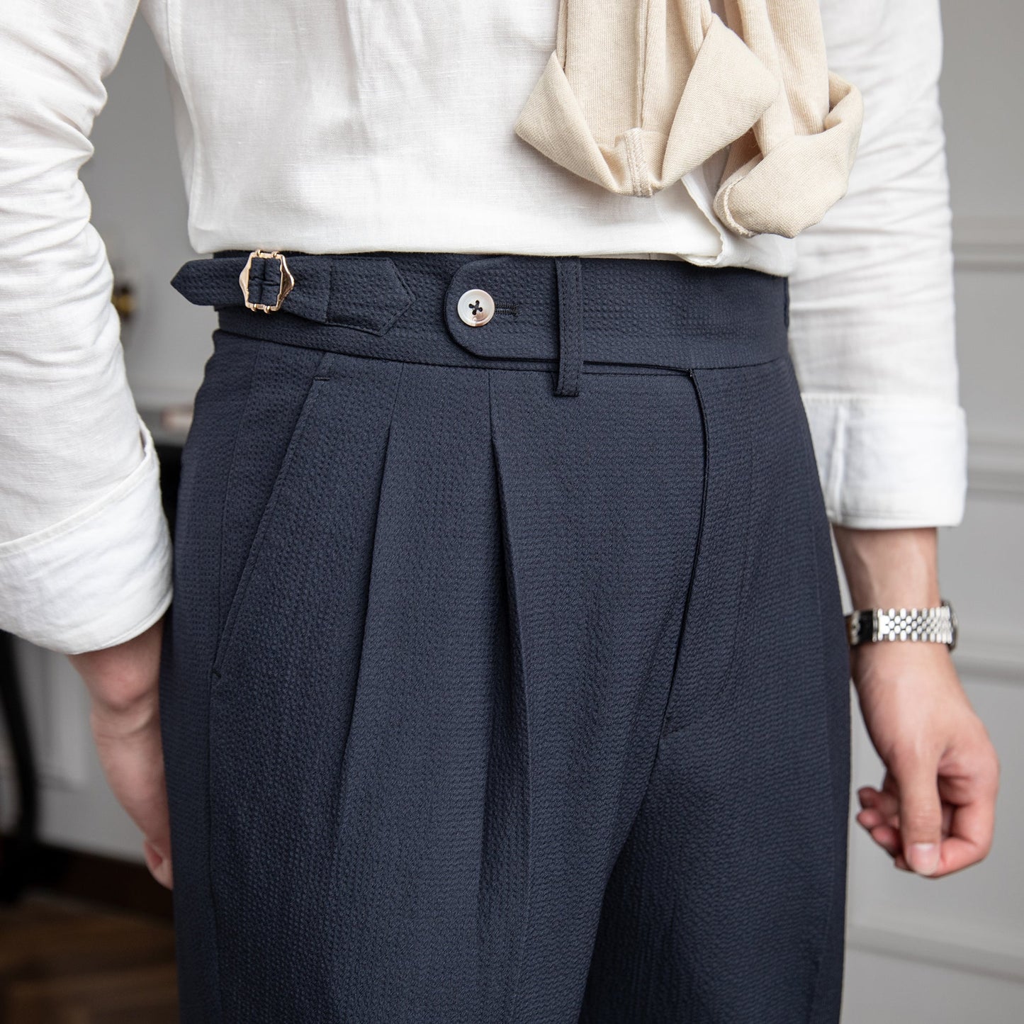 Men's High-Waist Dress Pants with Pleats and Slim Fit