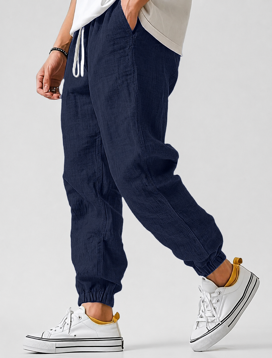 Men's Jogger Trousers with Elasticated Waist and Tapered Fit