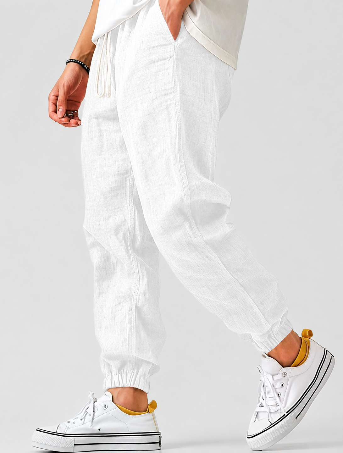 Men's Jogger Trousers with Elasticated Waist and Tapered Fit