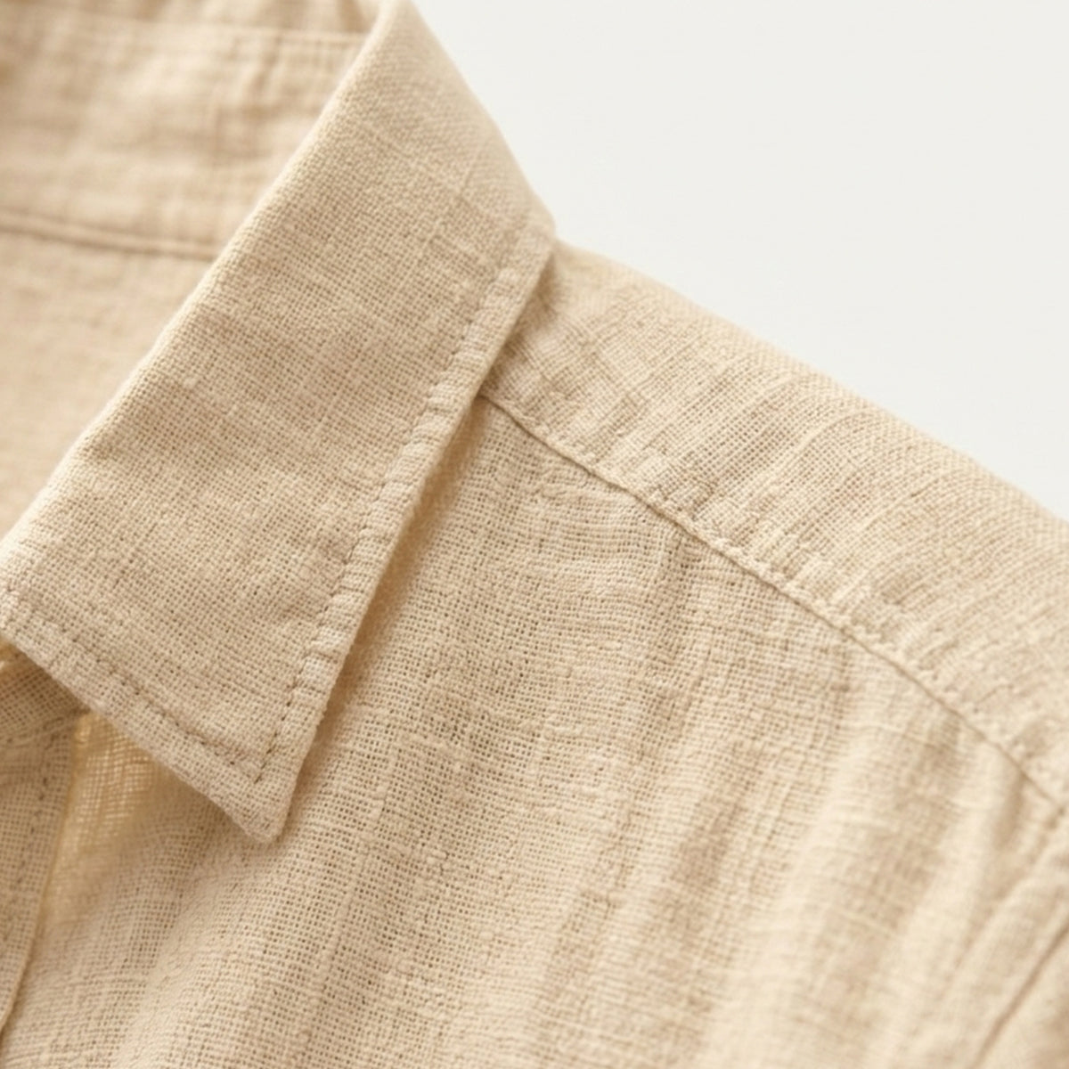Men's Long Sleeve Button-Up Shirt with Spread Collar and Relaxed Fit