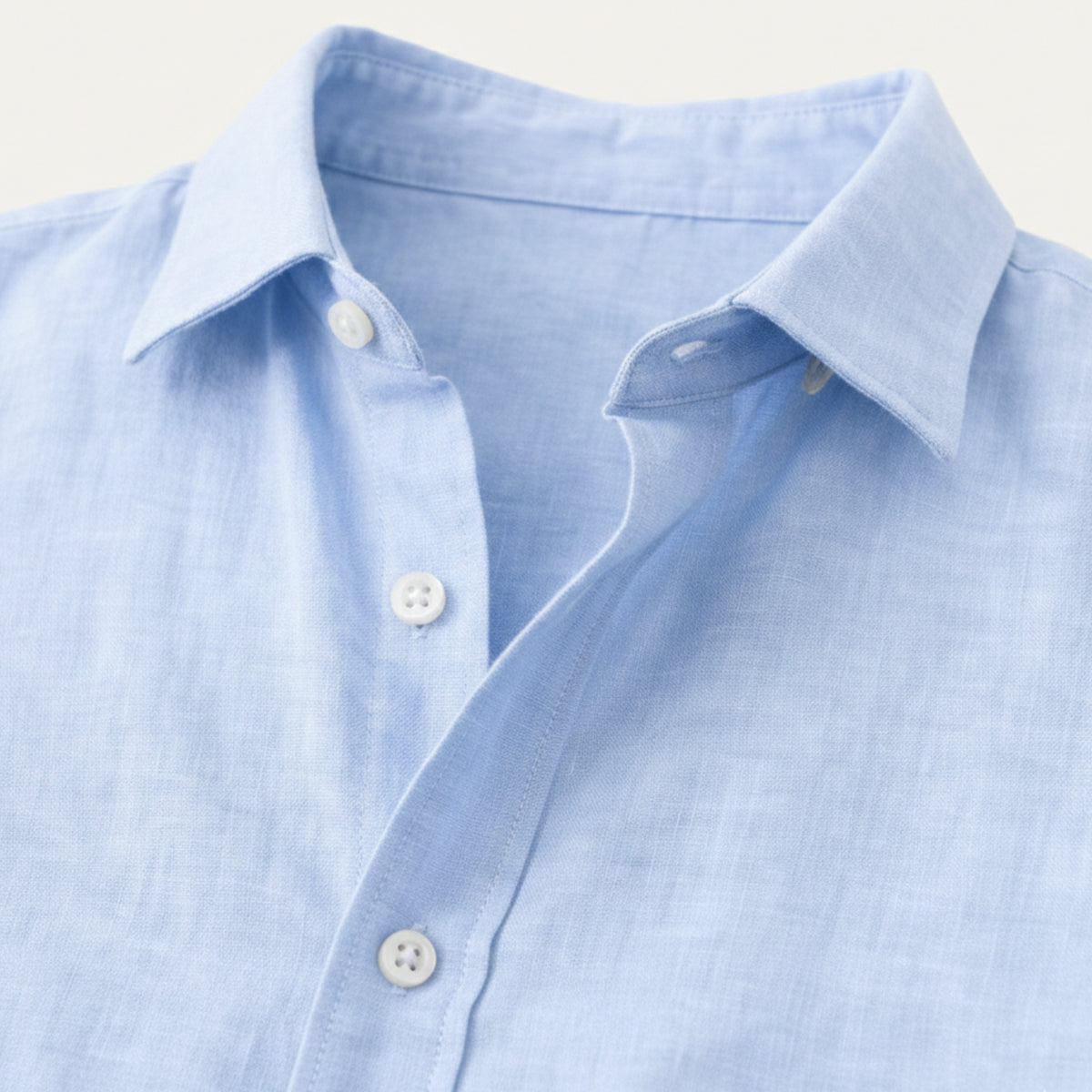 Men's Long Sleeve Shirt with Spread Collar and Button-Up Closure