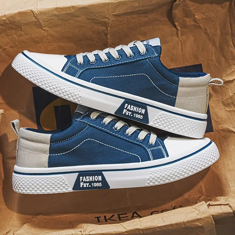 Men's Low-Top Canvas Sneakers with Lace-Up Closure and Cushioned Sole ##POS:7##