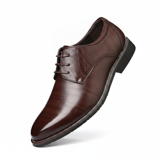 Men's Oxford Dress Shoes with Lace-Up Closure and Brogue Detail
