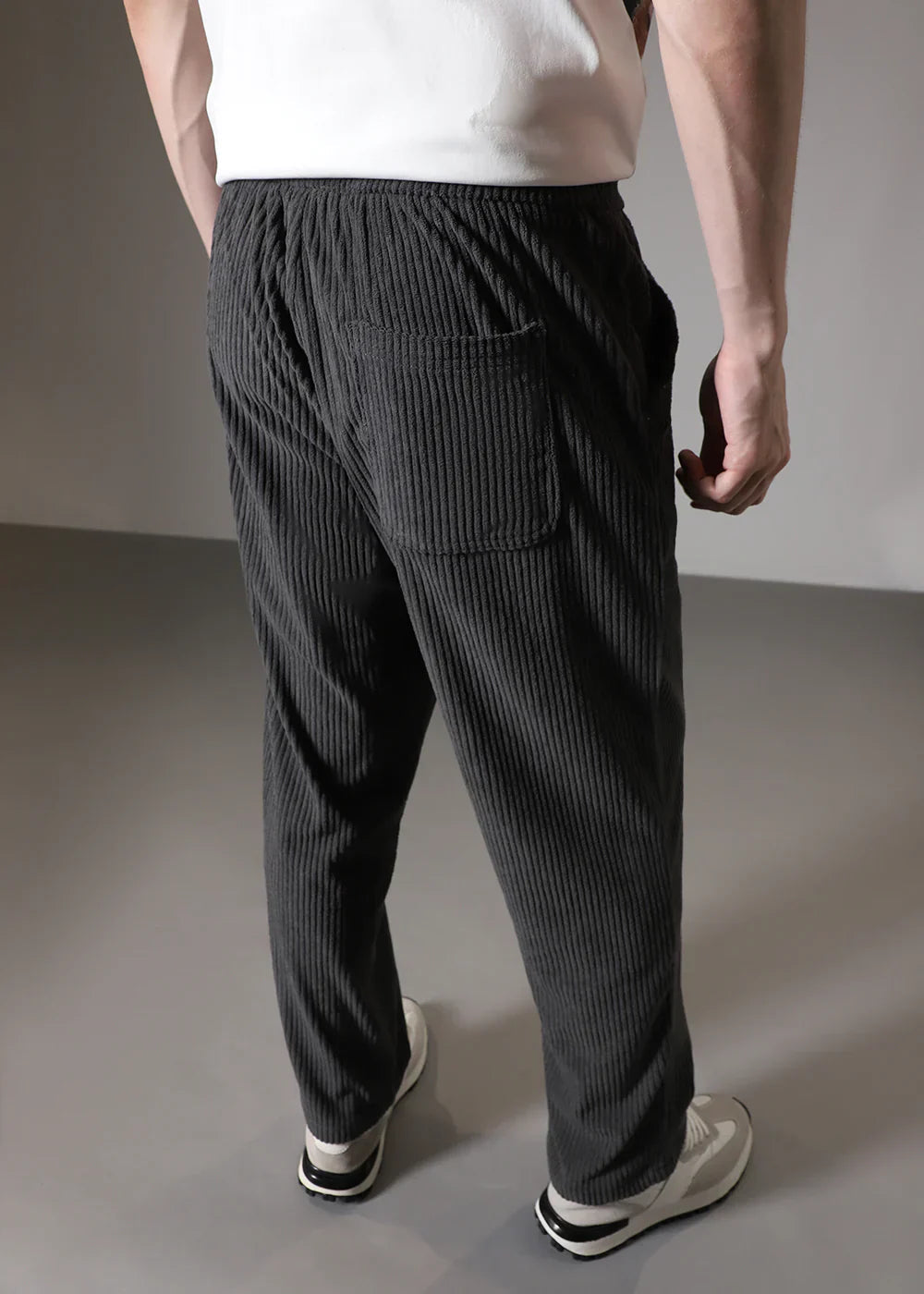 Men's Ribbed Wide-Leg Trousers with Drawstring Waist