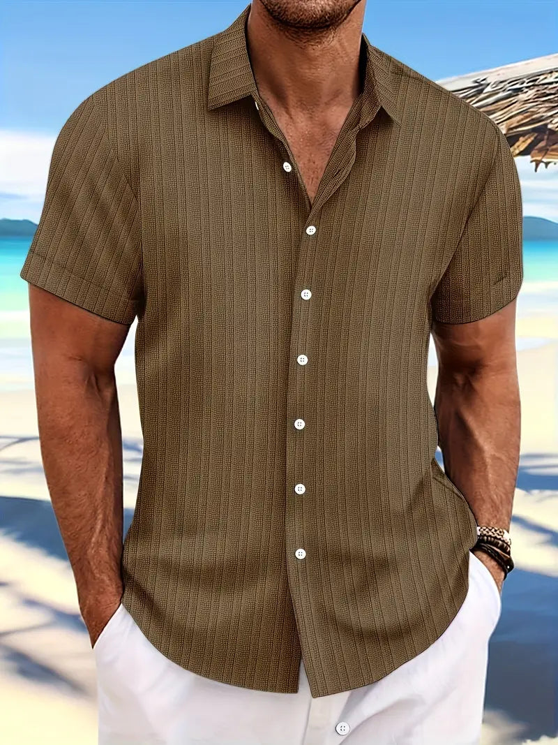 Men's Short Sleeve Button-Down Shirt with Notched Collar and Vertical Texture