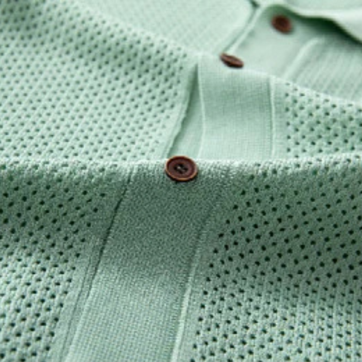 Men's Short Sleeve Shirt with Camp Collar and Button Closure