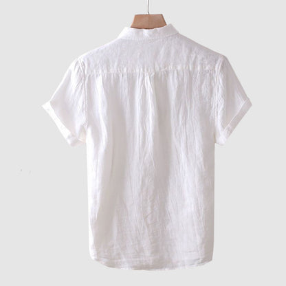 Men's Short Sleeve Shirt with Classic Collar and Button Closure
