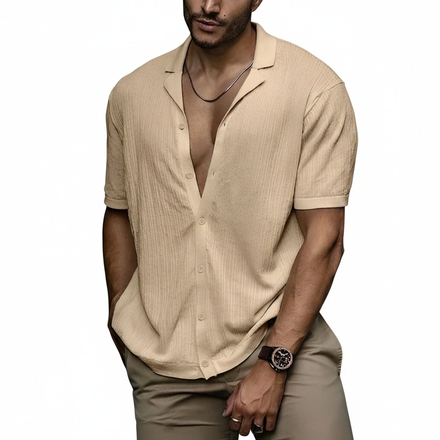 Men's Short Sleeve Shirt with Open Collar and Button Closure