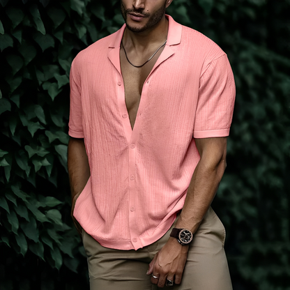Men's Short Sleeve Shirt with Open Collar and Button Closure