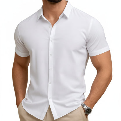 Men's Short Sleeve Shirt with Spread Collar and Slim Fit Button-Up