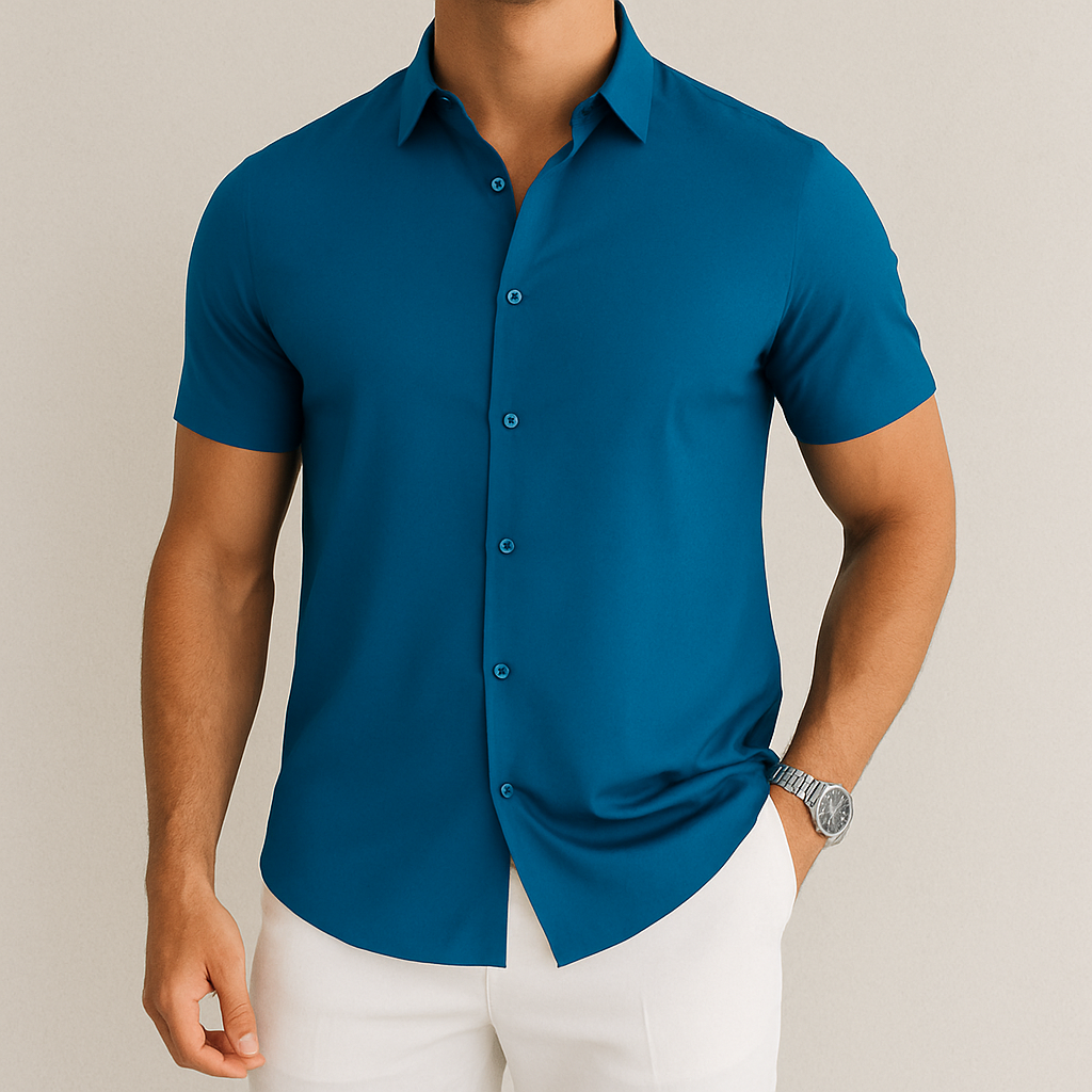 Men's Short Sleeve Shirt with Spread Collar and Slim Fit Button-Up