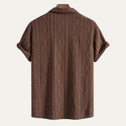 Men's Short Sleeve Shirt with Textured Diamond Pattern and Camp Collar