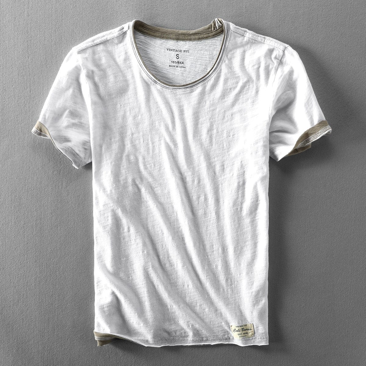 Men's Short Sleeve T-Shirt with Crew Neck and Relaxed Fit