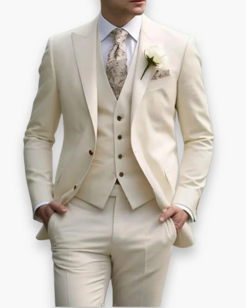 Men's Slim Fit Three-Piece Suit with Waistcoat and Single-Breasted Jacket