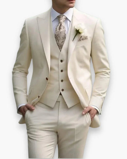 Men's Slim Fit Three-Piece Suit with Waistcoat and Single-Breasted Jacket