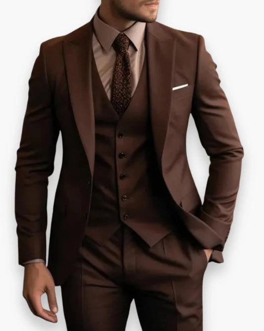 Men's Slim Fit Three-Piece Suit with Waistcoat and Single-Breasted Jacket