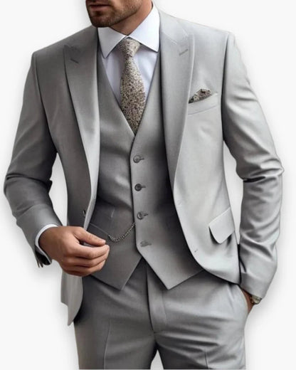 Men's Slim Fit Three-Piece Suit with Waistcoat and Single-Breasted Jacket