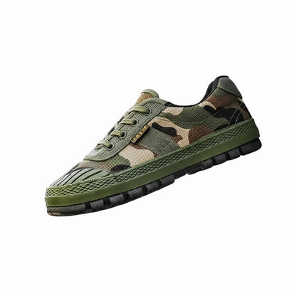 Men's Tactical Sneakers Low-Top with Lace-Up Closure and Camouflage Print